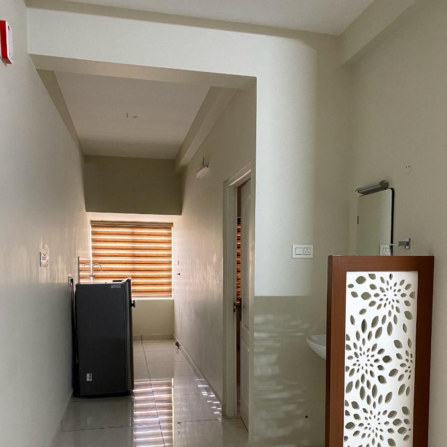 דירות Kochi Nimet Residency מראה חיצוני תמונה
